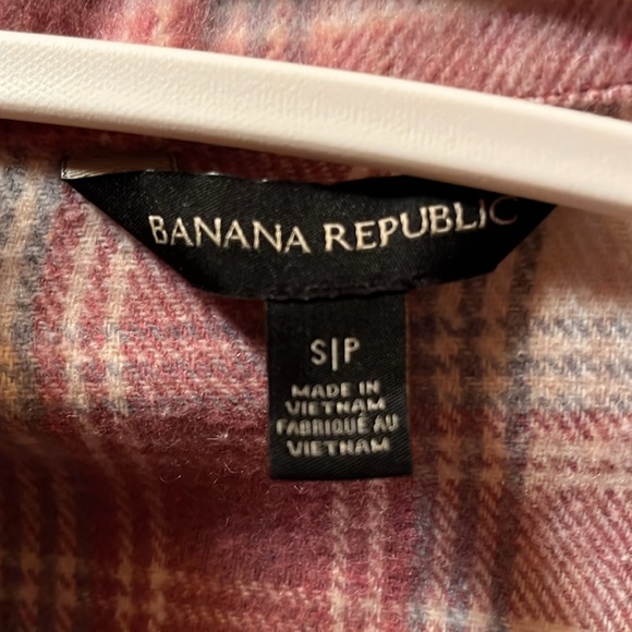 Banana Republic Shacket - Picture 4 of 8